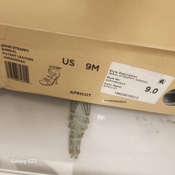 Michael Kors "Imani" Heeled Sandals. Apricot. NIB. Size 9. - Picture 11 of 12